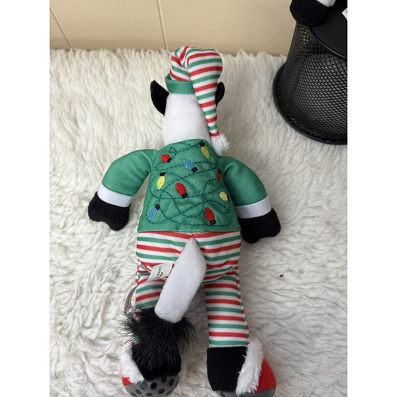 2022 Chick-fil-A Cow Christmas Merry Chikin 2‎ All Stuffed Plush Animal Lot Of 2 - Picture 2 of 4